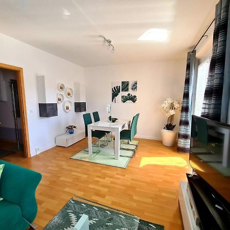 Am Rennsteig Apartamento Masserberg Exterior foto